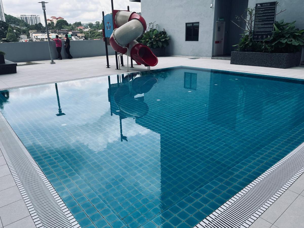 Maxim 2 Bedrooms Mrt Station Cheras Kuala Lumpur Homestay Exterior photo
